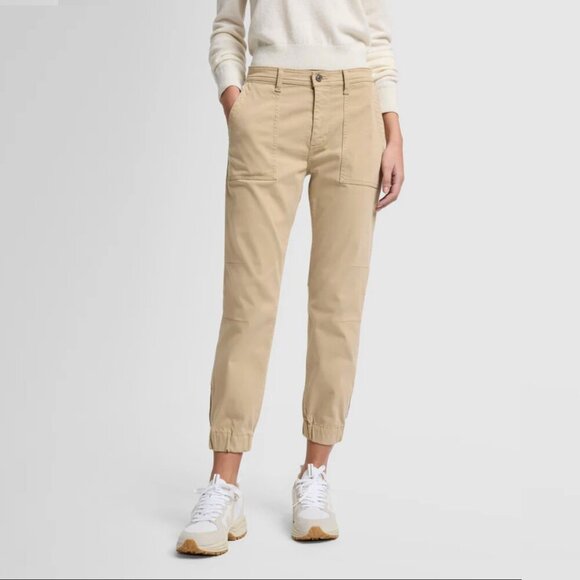 7 For All Mankind NWT Darted Boyfriend Jogger in Sateen Tan Safari, 31 - Picture 3 of 16